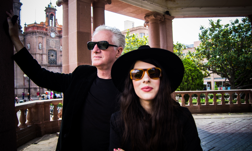 Mick Harvey & Amanda Acevedo